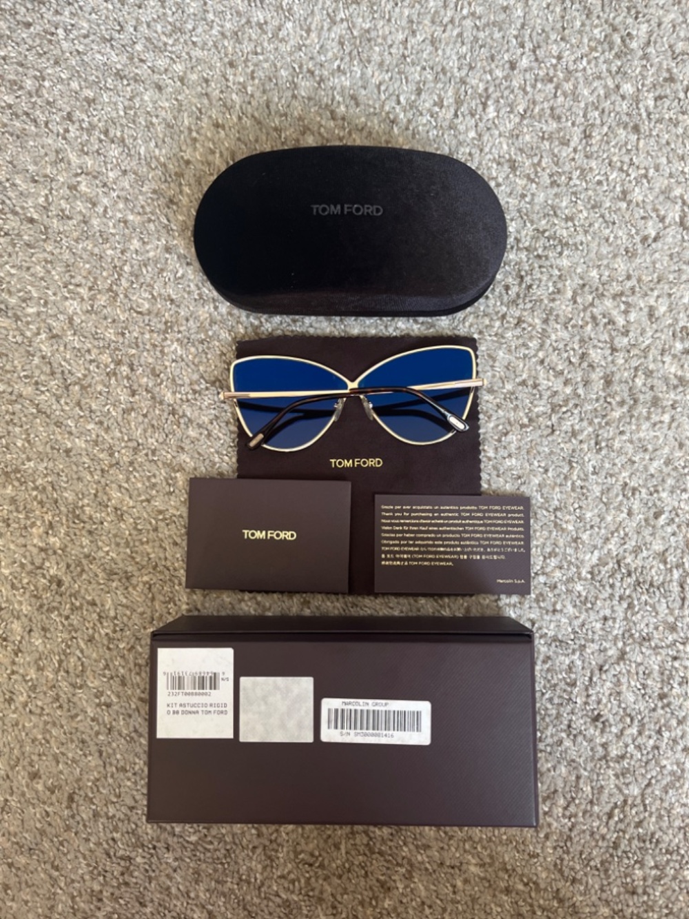 Tom Ford Sunglasses - Picture 10 of 11